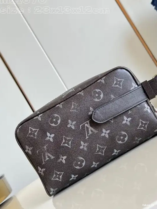 KIT LOCKER bag-23*13*12CM DOPP VUITTON LOUIS 0614